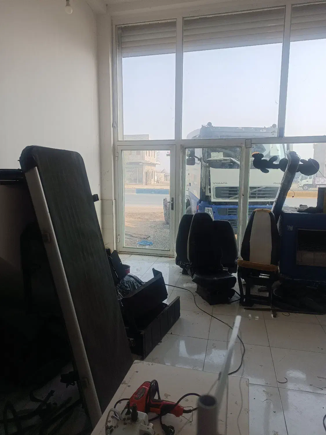 نیازمند شاگردجهت کاراموزی در تودوزی کامیون|استخدام صنعتی، فنی، مهندسی|میاندوآب, |دیوار