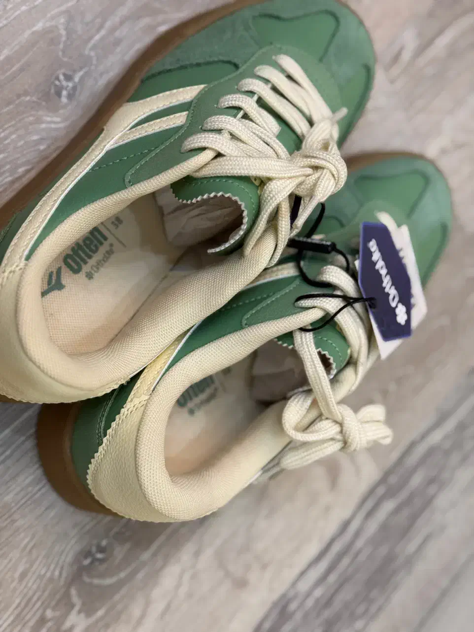 کفش نو استفاده نشده برند|کیف، کفش، کمربند|مشهد, آبکوه|دیوار