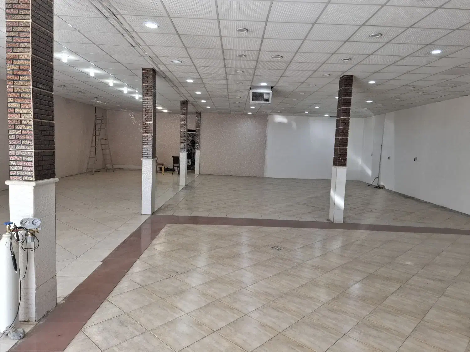 اجاره مغازه بلوار سیدجمال|اجارهٔ مغازه و غرفه|سیرجان, |دیوار