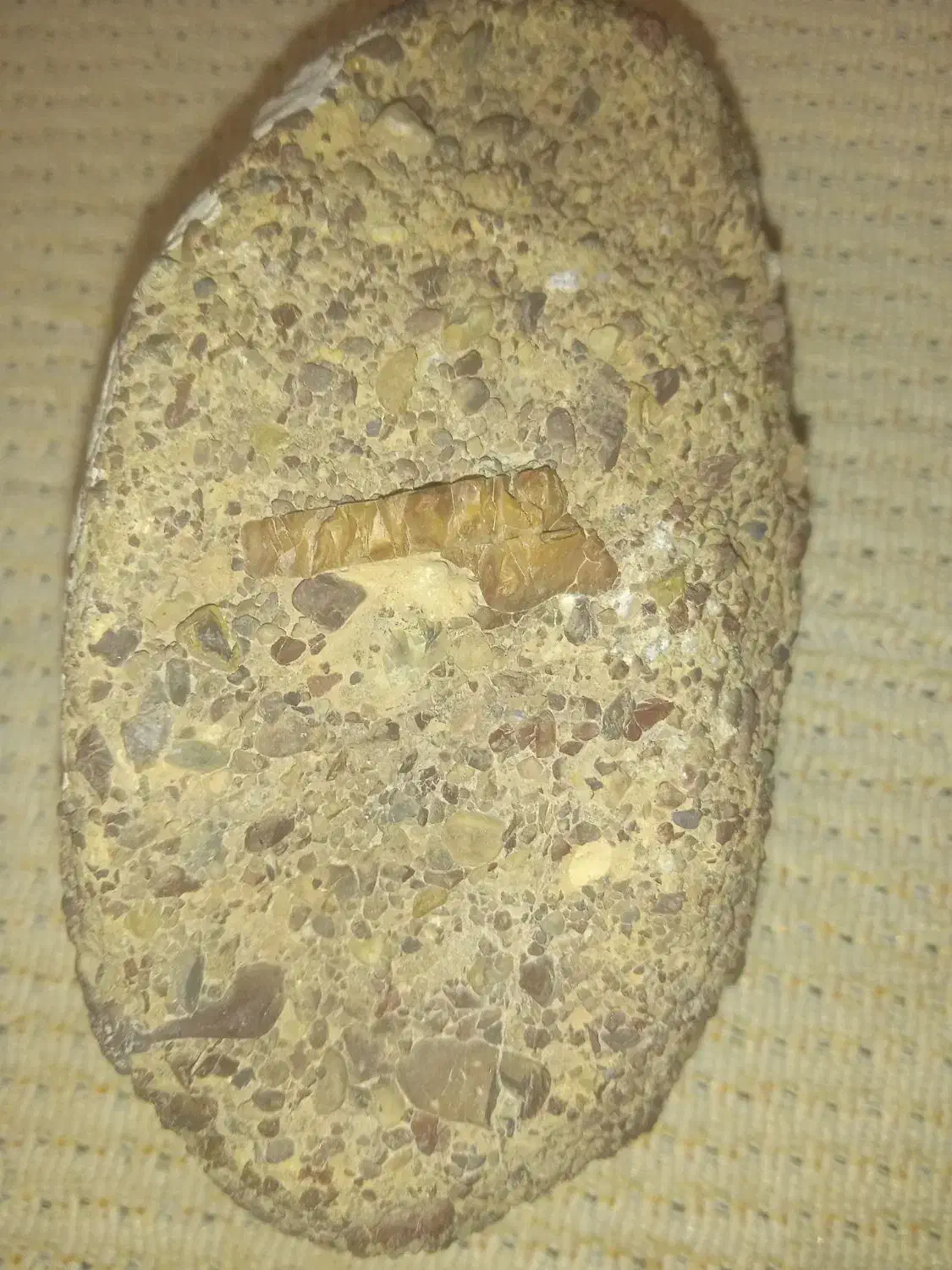 کسی هست بگه اینها چه سنگهای هستند|کلکسیون اشیاء عتیقه|شیراز, حومه شیراز|دیوار