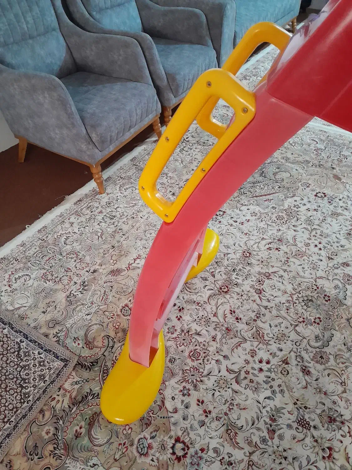 سرسره|اسباببازی بچه|گنبد کاووس, |دیوار