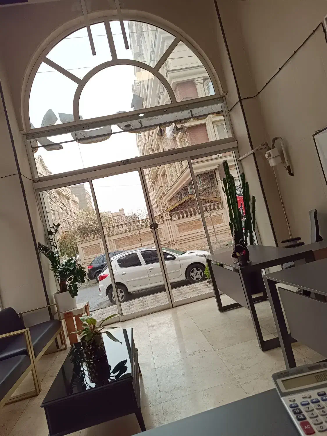 استخدام مشاور حرفه ای خیابان نواب|استخدام بازاریابی و فروش|اسلامشهر, صادقیه|دیوار