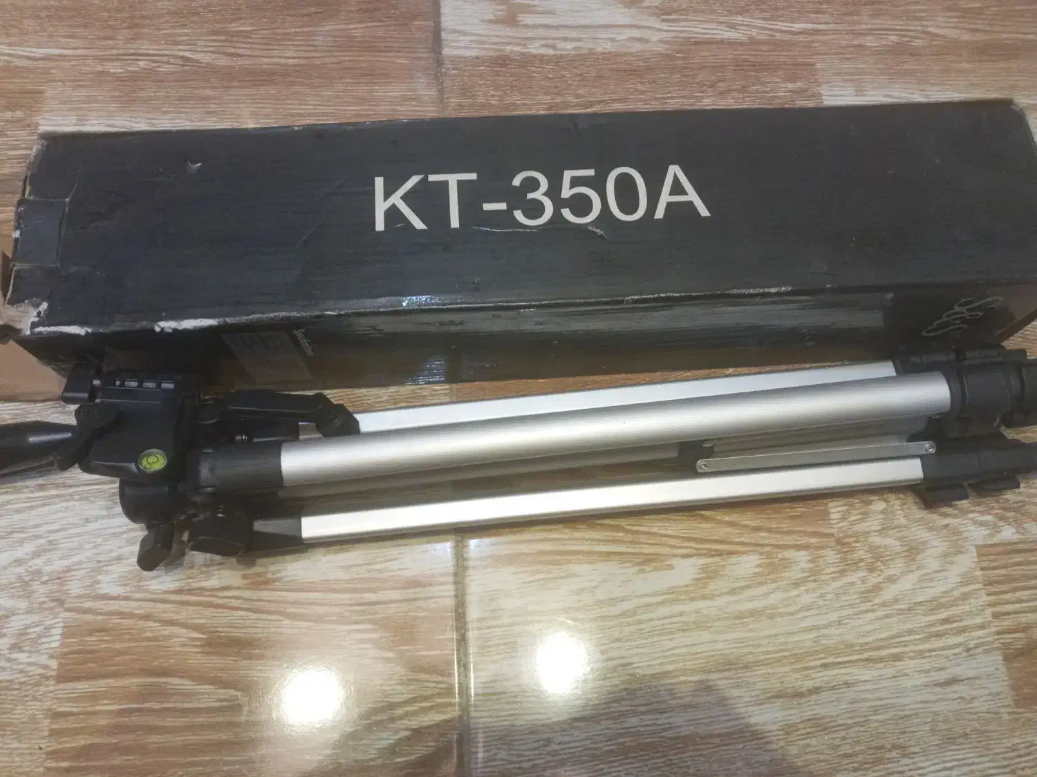 سه پایه دوربین عکاسی آلومینیومی نو|دوربین عکاسی و فیلم‌برداری|قرچک, زیبا شهر|دیوار