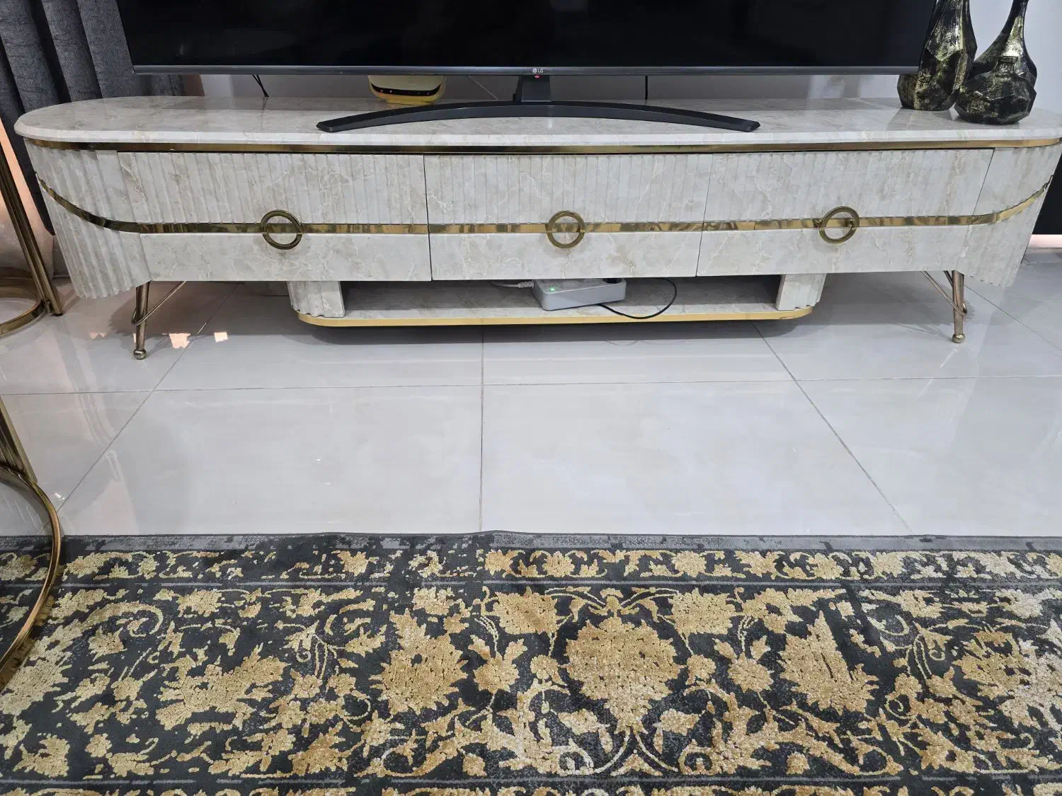 فروش اینه و کنسول و میز TV|بوفه، ویترین، کنسول|بندرعباس, |دیوار