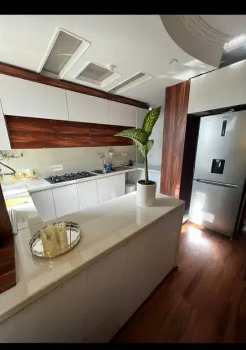 ۹۰متر دو خواب درگیشا