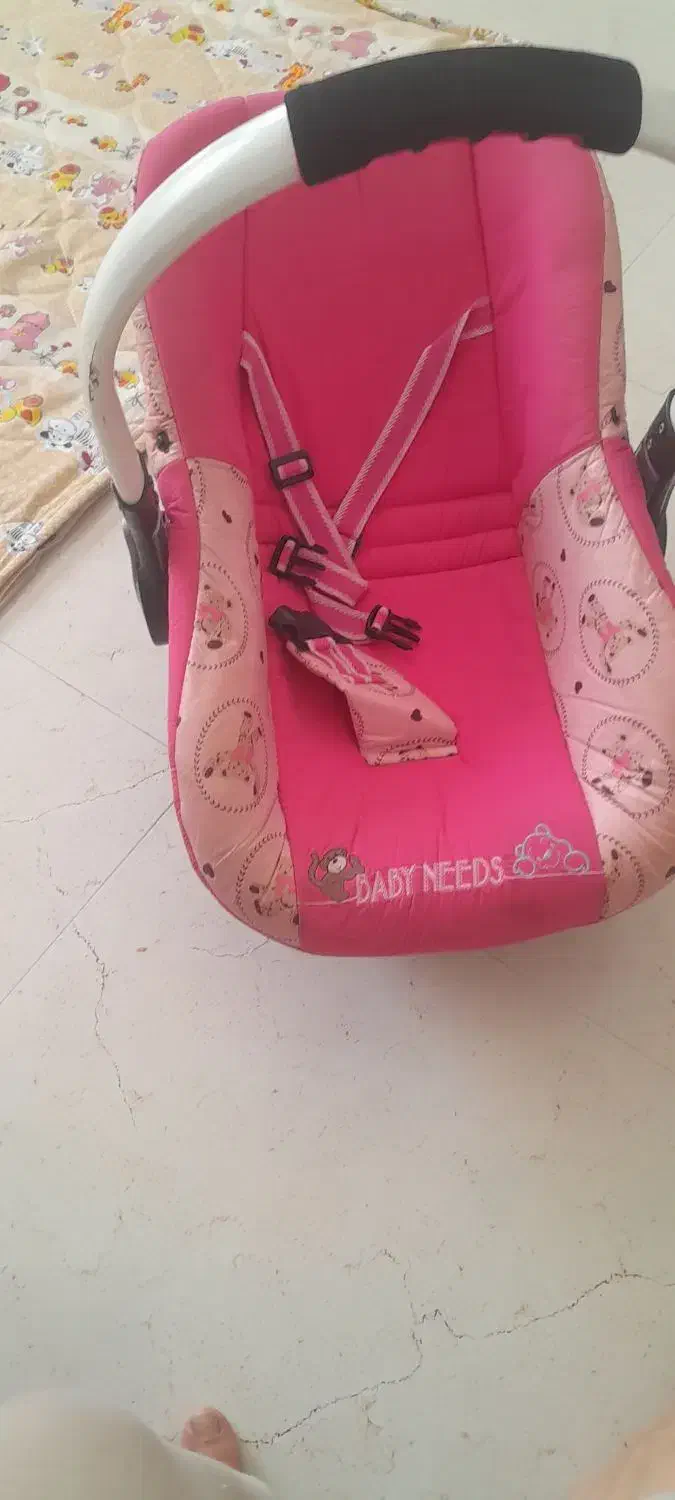 کریر|کالسکه و لوازم جانبی|اندیمشک, |دیوار