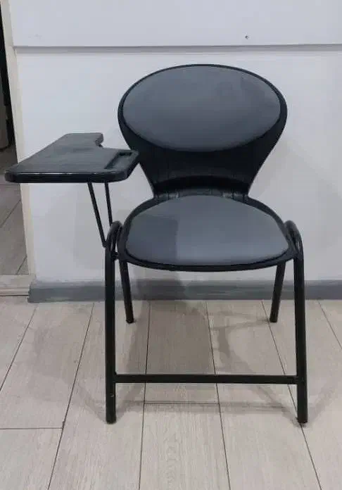 فروش لوازم اداری بعلت جابجایی|مبلمان اداری|کرج, گلشهر|دیوار