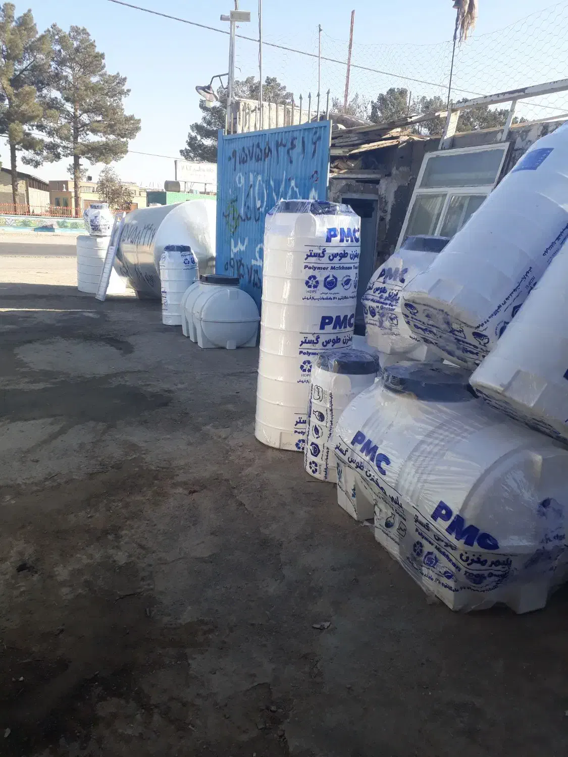 انواع تانکر پلاستیک وگالوانیزه|خدمات پیشه و مهارت|گناباد, |دیوار