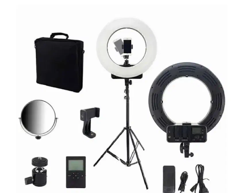 رینگ لایت حرفه ای|دوربین عکاسی و فیلم‌برداری|شاهین‌شهر, پاسداران|دیوار