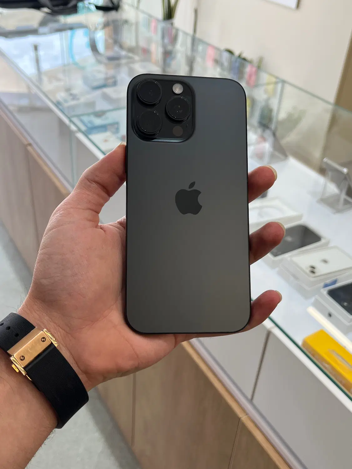 iphone 16promax|موبایل|یزد, |دیوار