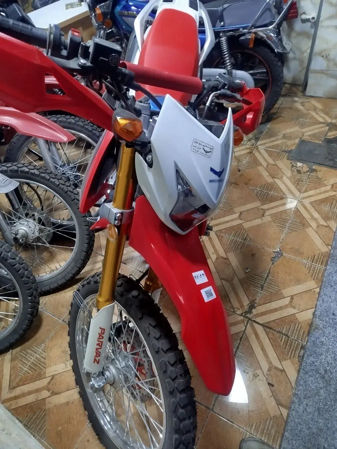 خشک  پرواز 200مدل 1404زیر قیمت بازار180میلیون|موتورسیکلت|تبریز, |دیوار