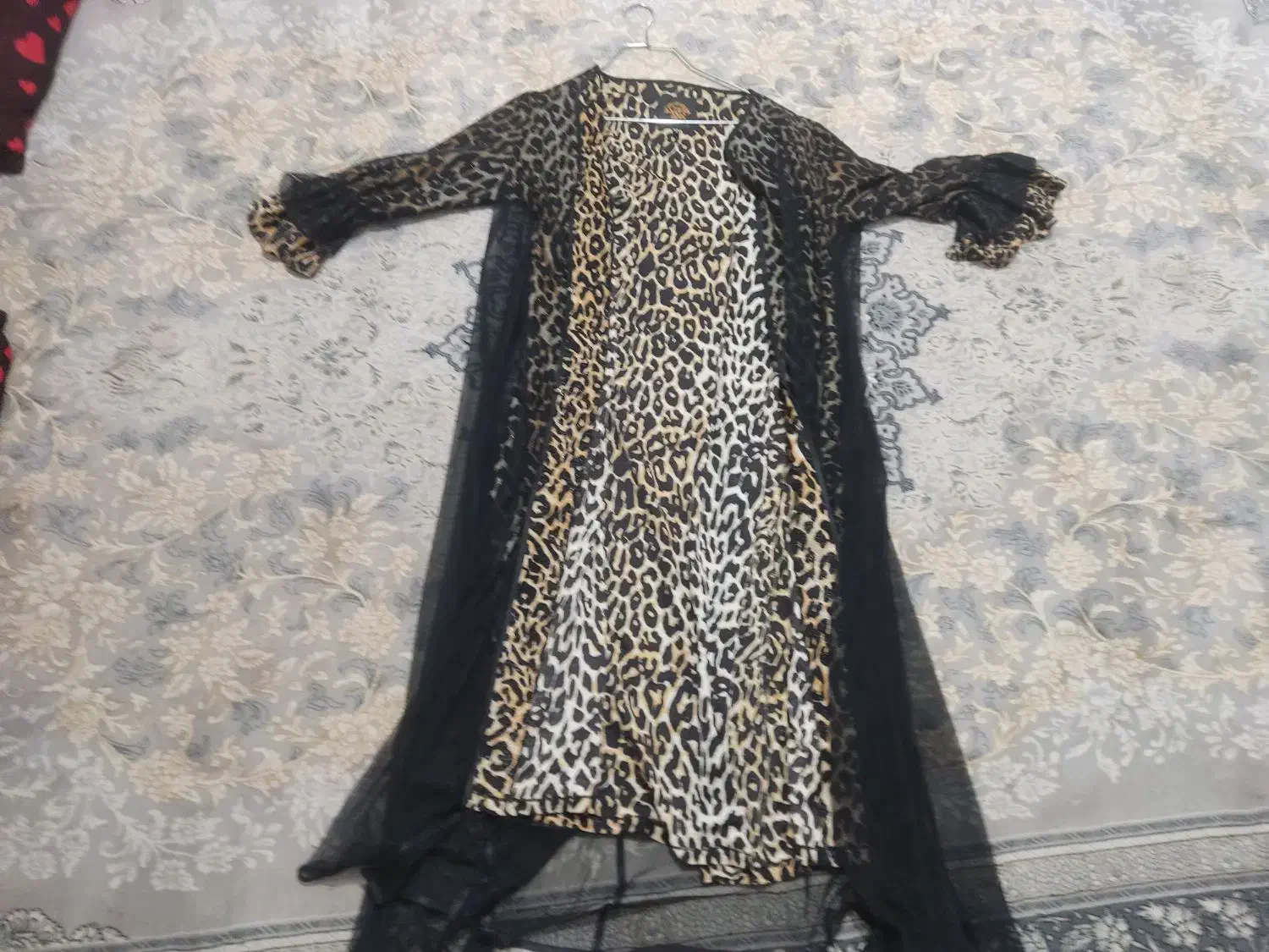 مانتو پلنگی|لباس|قرچک, باقرآباد|دیوار