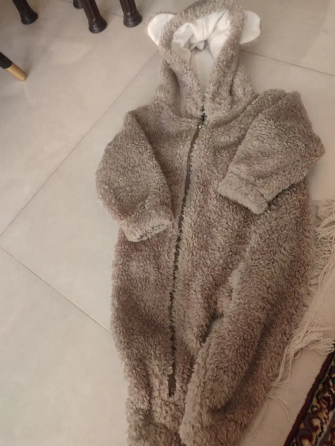 لباس بچگانه|کفش و لباس بچه|کاشمر, |دیوار