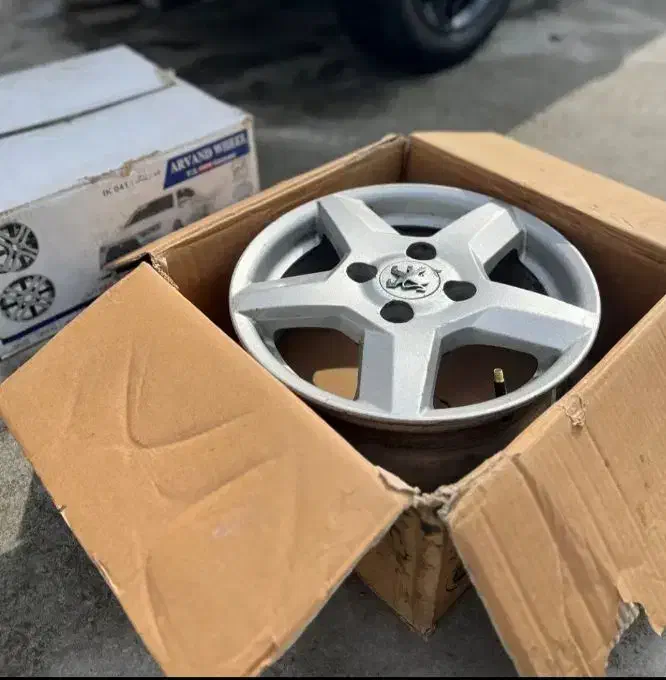 رینگ شمشیری|قطعات یدکی و لوازم جانبی|رشت, بلوار گیلان|دیوار