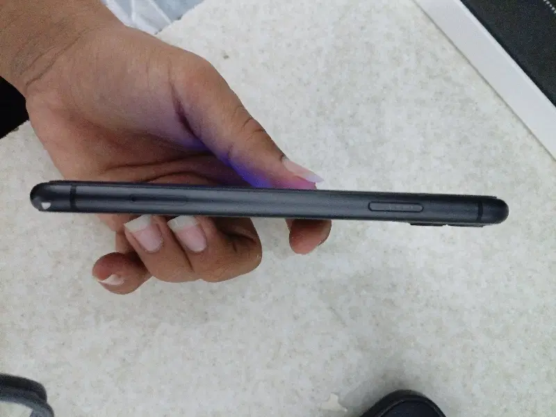 iphone11|موبایل|مشهد, کلاته برفی|دیوار