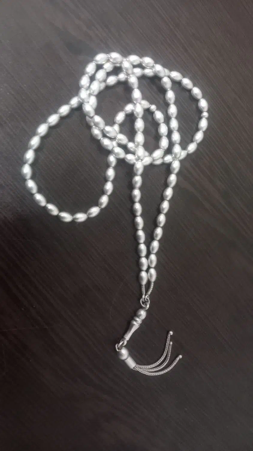 تسبیح نقره بندش هم نقره هست|جواهرات|لردگان, |دیوار