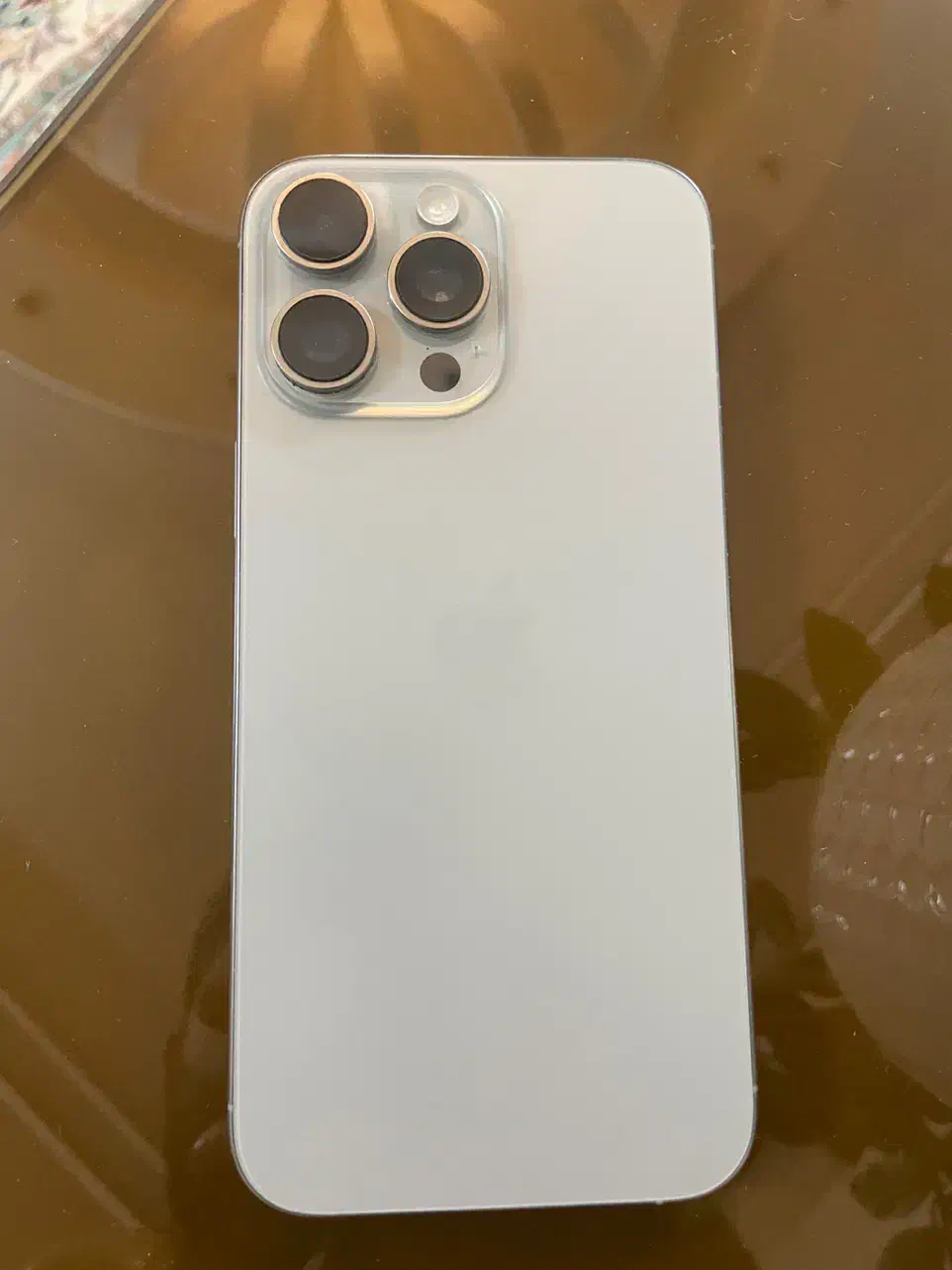 آیفون ۱۶ پرومکس ۲۵۶ گیگ در حد نو|موبایل|اصفهان, شهرک کاوه|دیوار