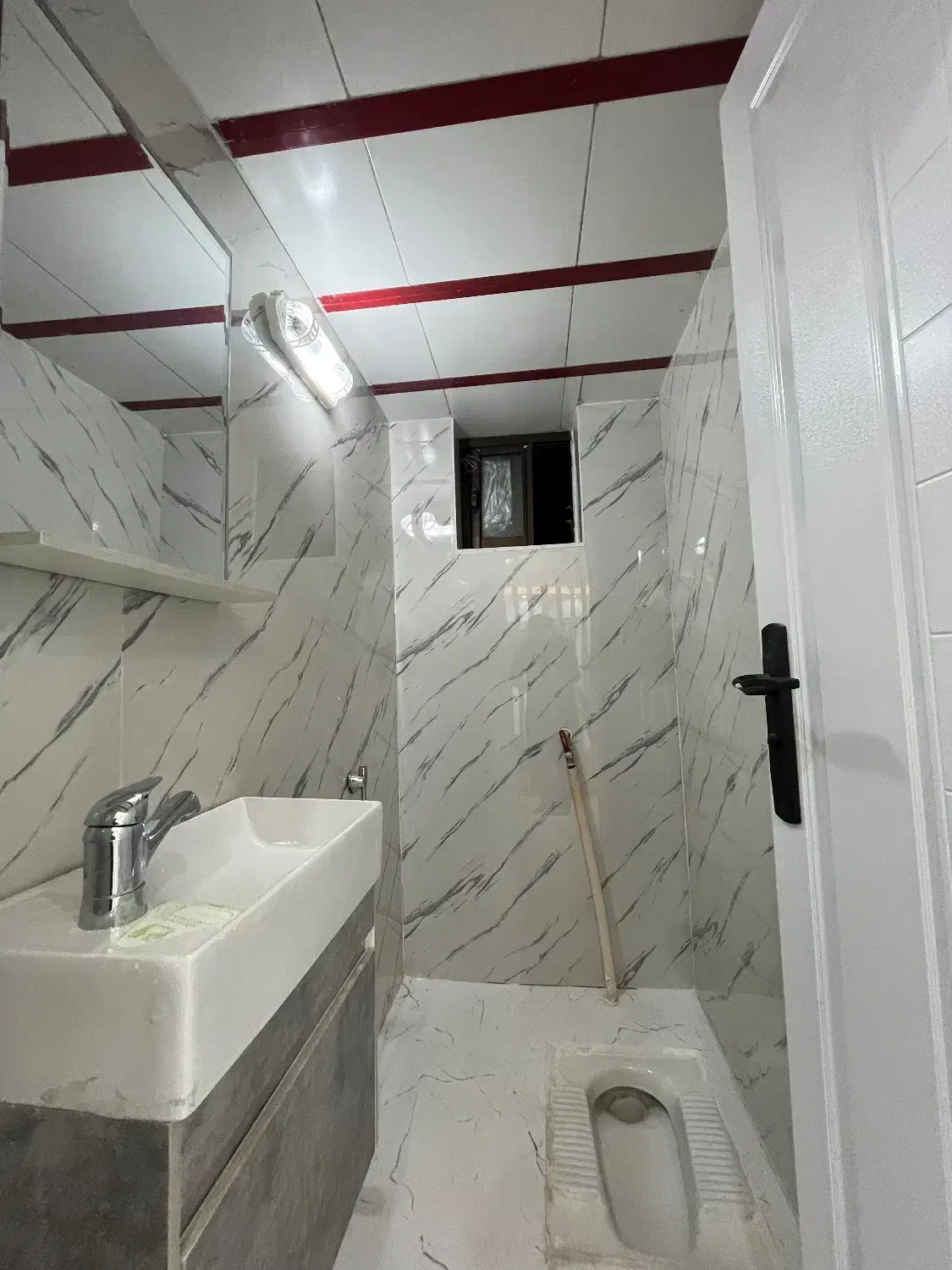 فروش واحد ۹۰ متری تک واحدی|فروش آپارتمان|لاهیجان, گلستان|دیوار