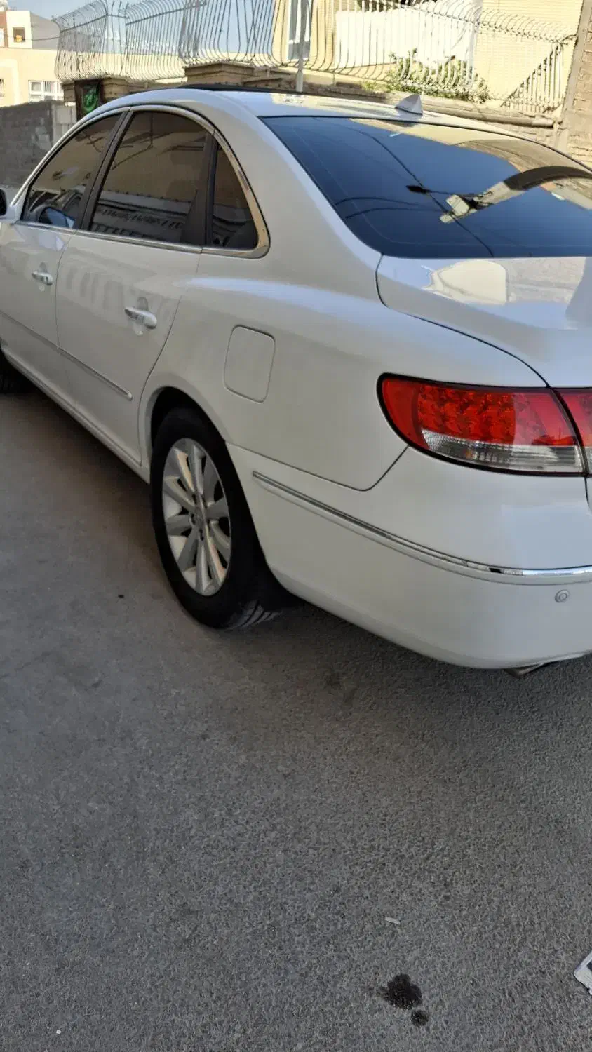 آزرا ۲۰۱۰|خودرو سواری و وانت|اصفهان, مفتح|دیوار