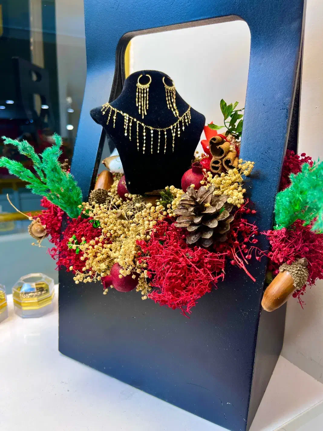 پلاک طلا به همراه پک یلدایی فقط ۲/۶۵۰|جواهرات|رشت, بازار|دیوار