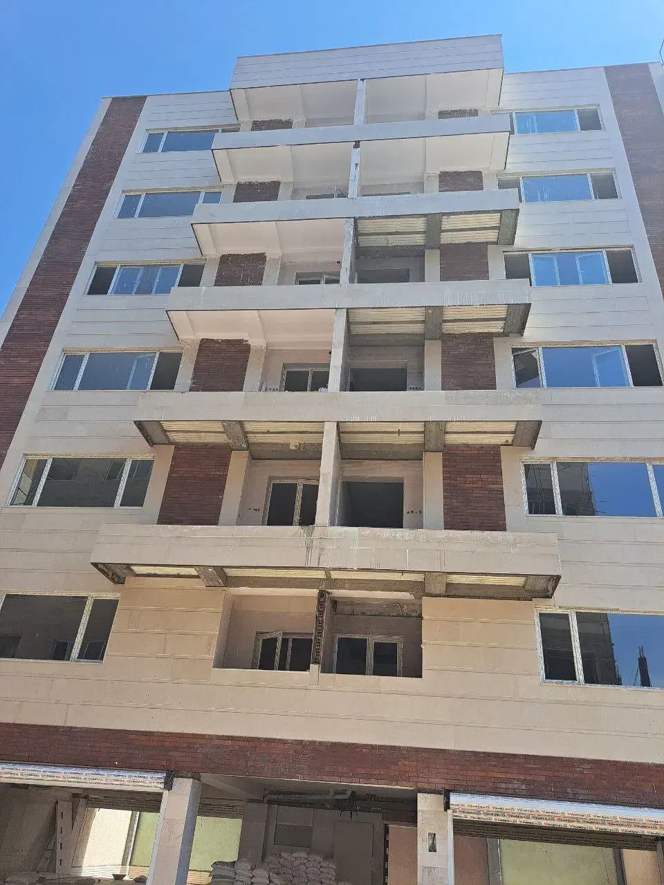 نیازمند گچکار و سیم کش ساختمانی|استخدام معماری، عمران و ساختمانی|اردبیل, |دیوار