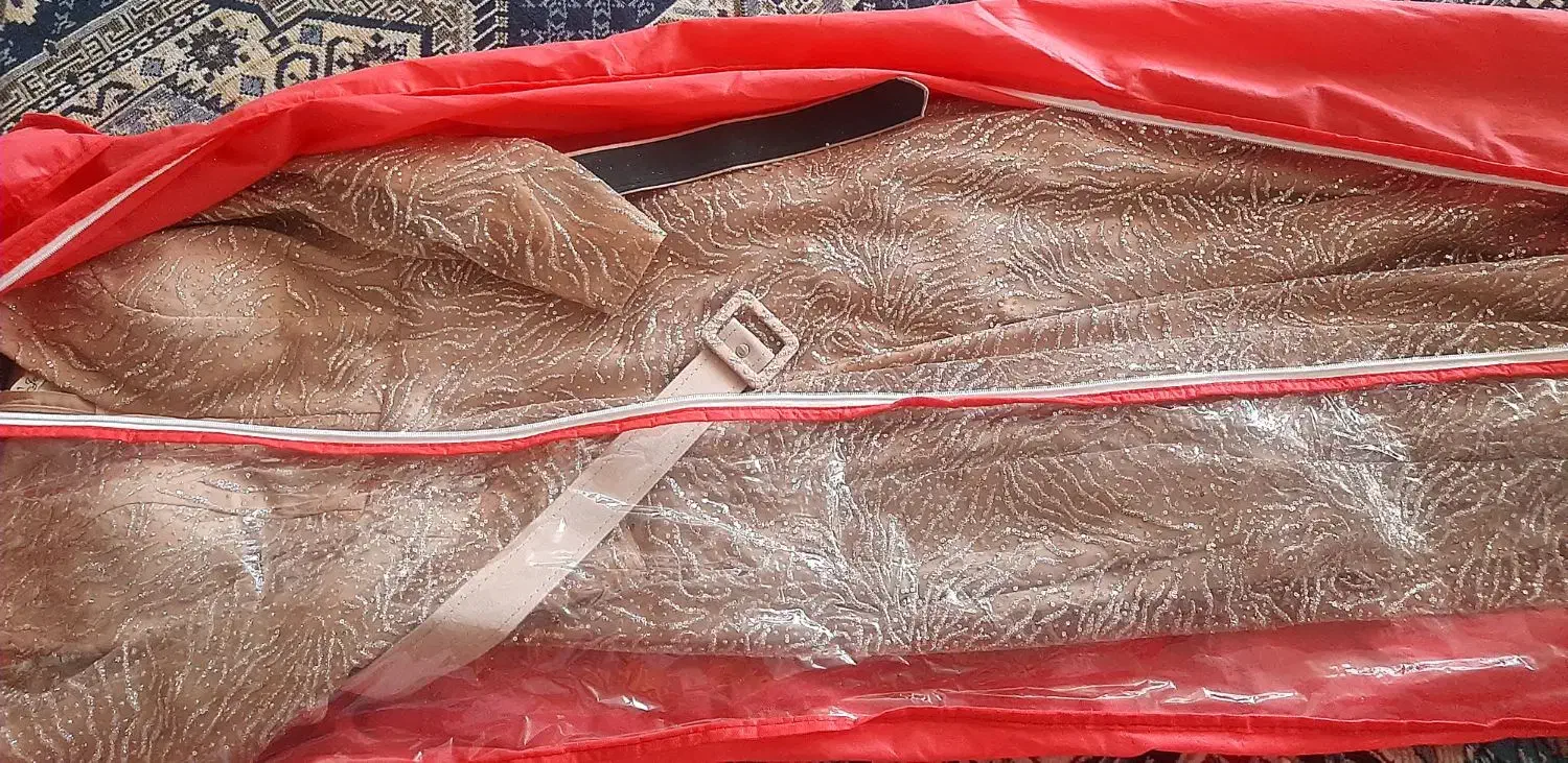 لباس مجلسی عقد و عروسی بسیار شیک و قیمت دوسال پیش|لباس|نجف‌آباد, حومه نجف آباد|دیوار