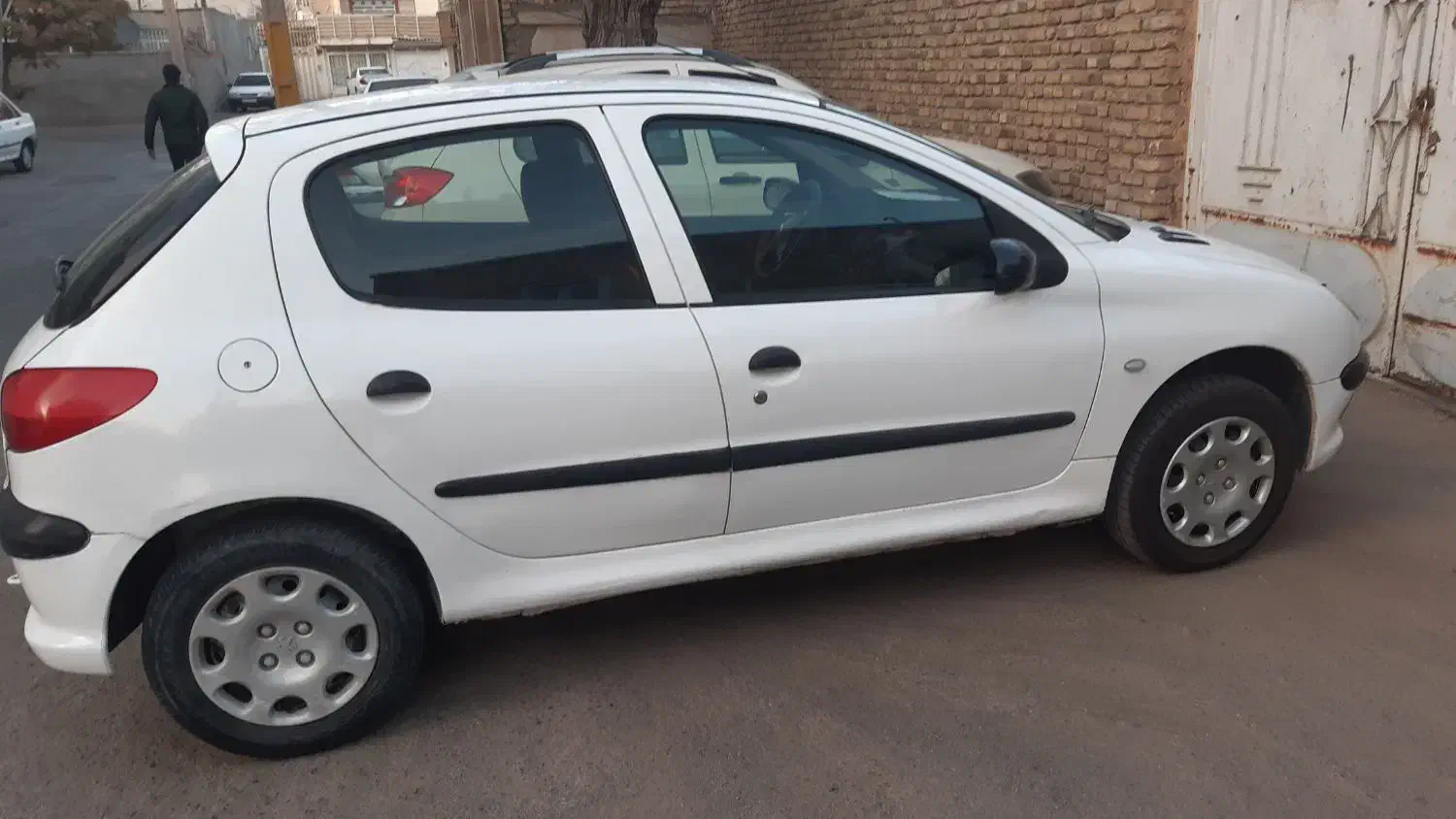 پژو ۲۰۶ تیپ ۲ مدل ۹۱ سفید فنی سالم|خودرو سواری و وانت|تربتحیدریه, فرمانداری|دیوار