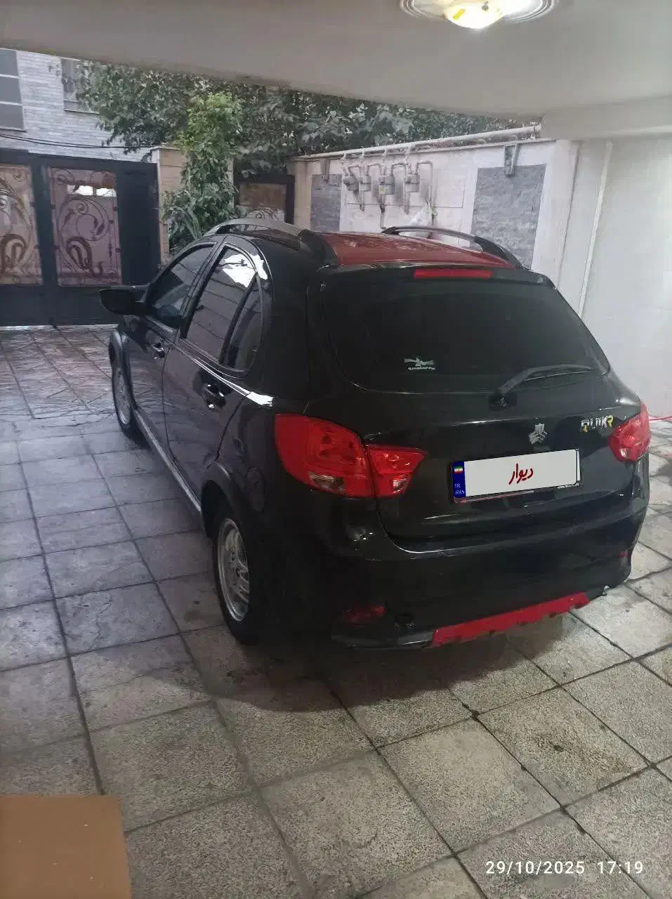 کوئیک آر ۱۴۰۱ مشکی قرمز|خودرو سواری و وانت|تهران, مشیریه|دیوار