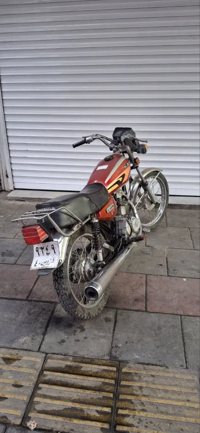 هندا ۱۲۵ سند دار چکی میدم|موتورسیکلت|قزوین, |دیوار