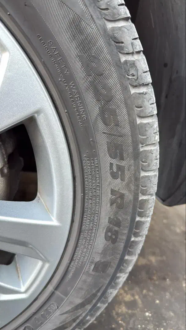 لاستیک 225 رینگ 18|قطعات یدکی و لوازم جانبی|شیراز, شهرک صنعتی شیراز|دیوار