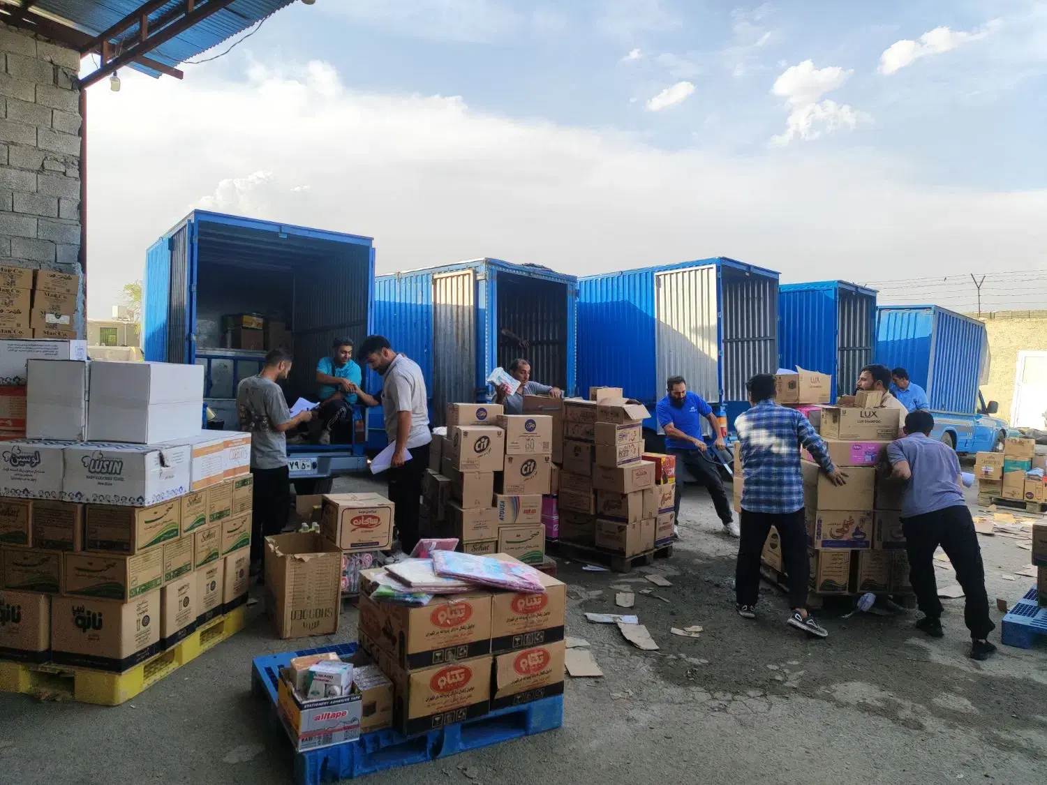 استخدام نیروجوان برای کاردرانبارپخش|استخدام خدمات فروشگاه و رستوران|رباط‌کریم, رباط‌کریم|دیوار