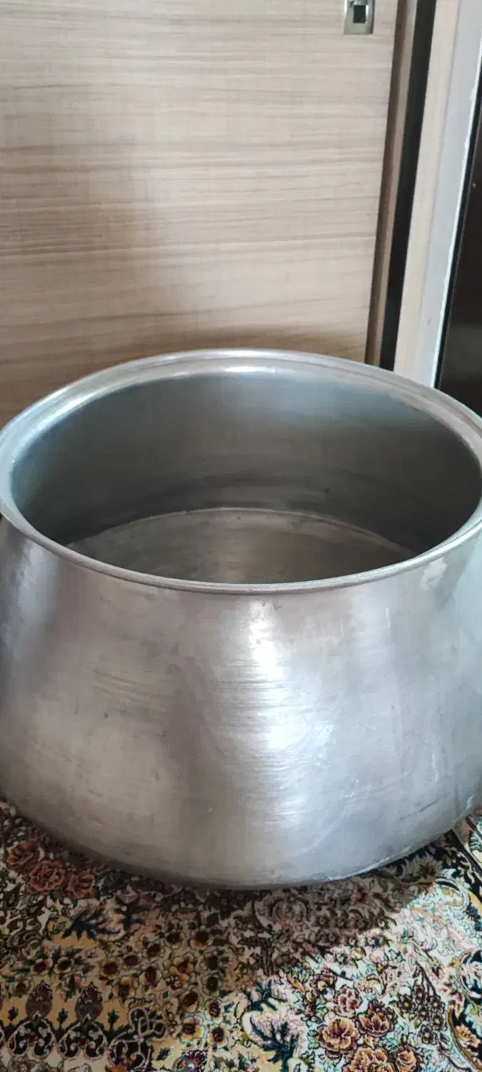 قابلمه (دیگ)روحی  محکم|ظروف پخت‌وپز|خرم‌آباد, |دیوار