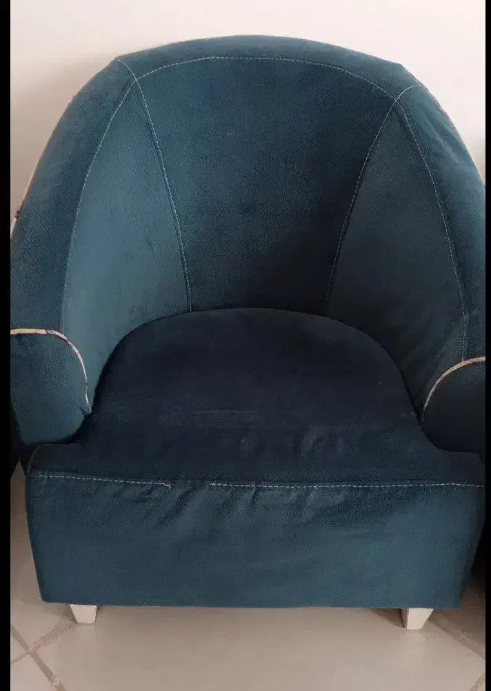 مبل7نفره|مبلمان خانگی و میز عسلی|تربتحیدریه, آغوی|دیوار