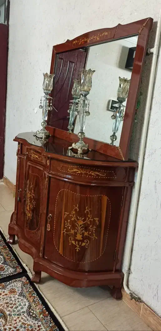 کنسولی وآینه شمعدان|بوفه، ویترین، کنسول|شهریار, اسدآباد|دیوار
