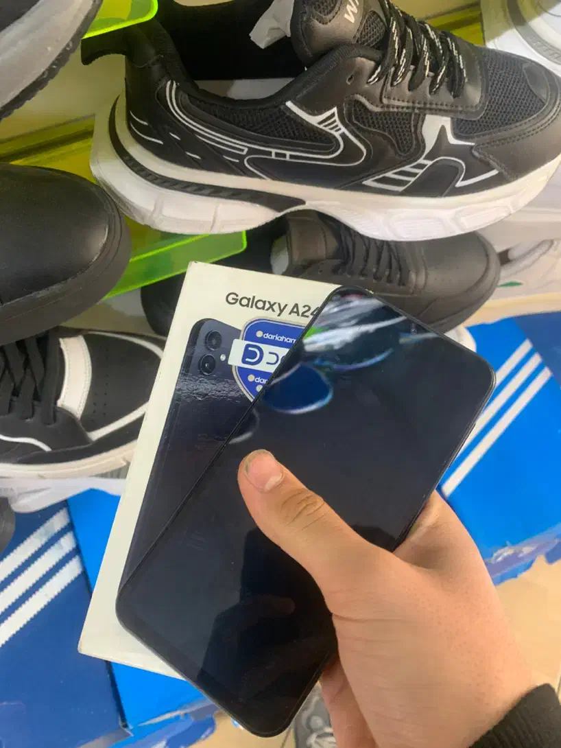 A24 128|موبایل|تهران, استخر|دیوار