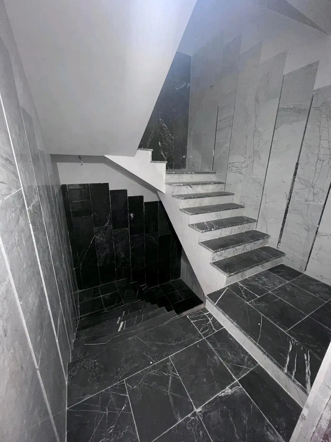 پیش فروش واحد فول هوشمند بر خ پاسداران|پیش‌فروش املاک|بندر انزلی, صابرحنان|دیوار