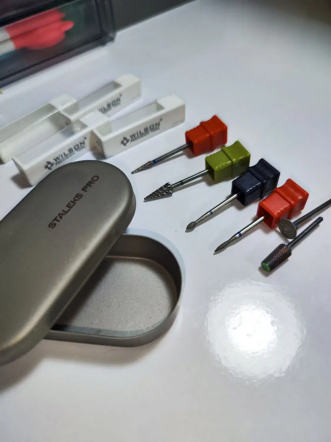 وسایل ناخن فقط۳روز استفاده شده|آرایشی، بهداشتی، درمانی|کرج, ساسانی (قلمستان)|دیوار