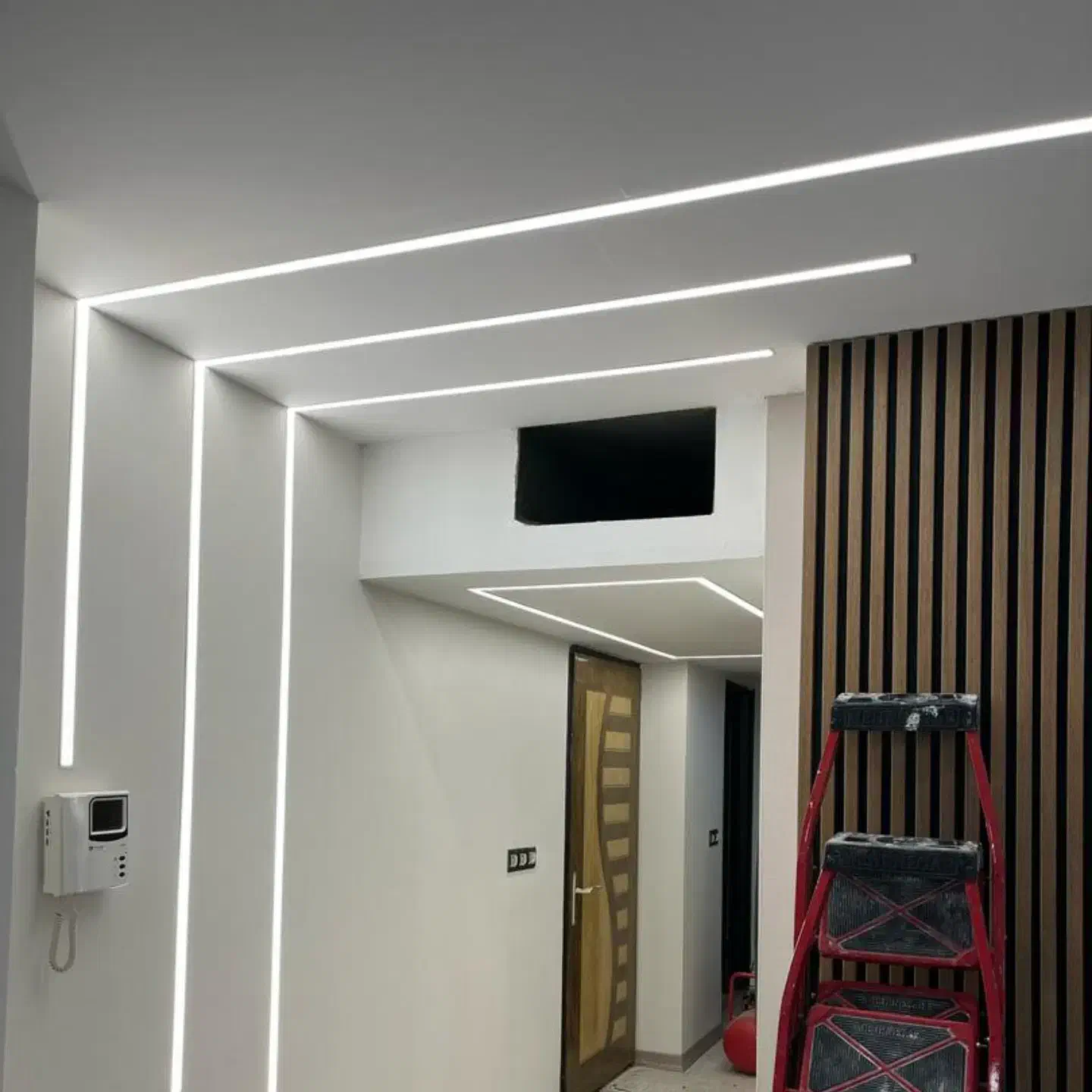 لاین نوری نجف آباد|خدمات پیشه و مهارت|نجف‌آباد, شیخ بهایی جنوبی|دیوار