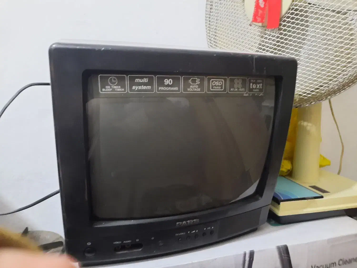 تلوزیون ۱۴ اینچ|تلویزیون و پروژکتور|قزوین, |دیوار