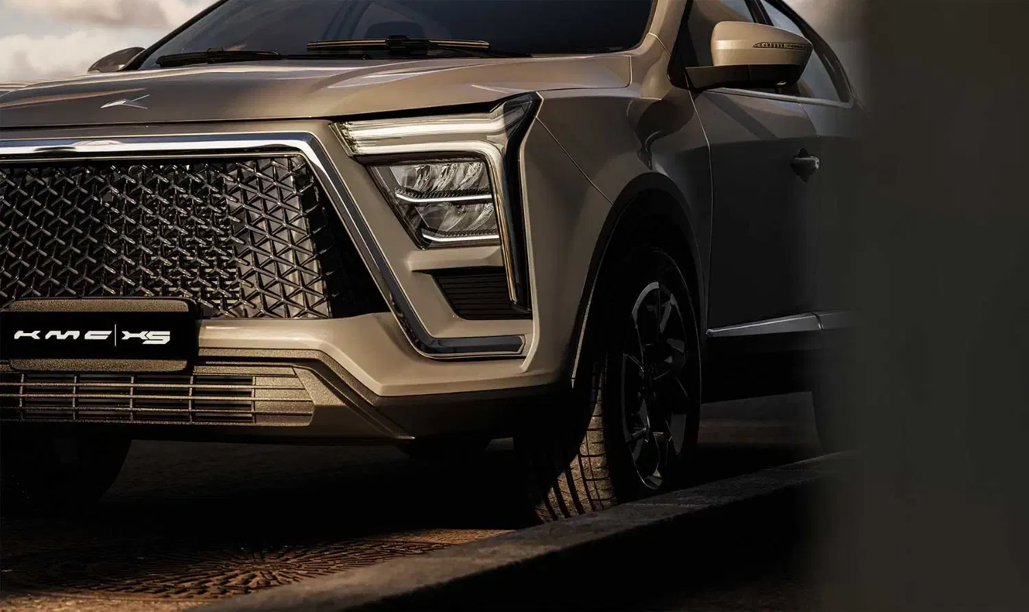 کی ام سی ایکس ۵ kmc x5|خودرو سواری و وانت|بندرعباس, |دیوار