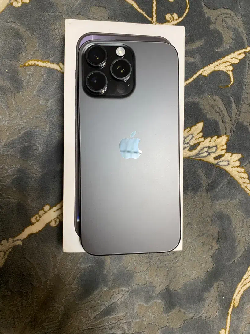 ایفون ۱۶ پرومکس فوق کم کارکرد|موبایل|تهران, زیبادشت|دیوار