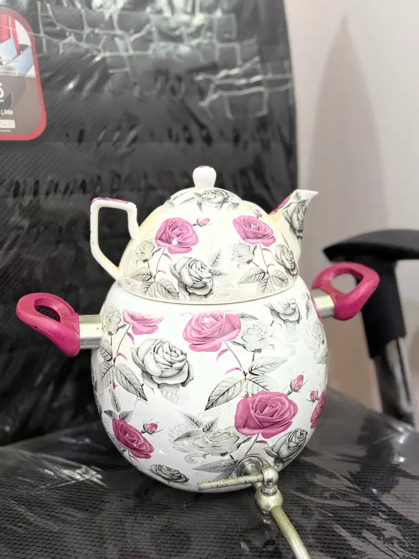 قوری و کتری در حد نو بسیار تمیز|قوری، کتری، قهوه‌ساز دستی|شوشتر, |دیوار