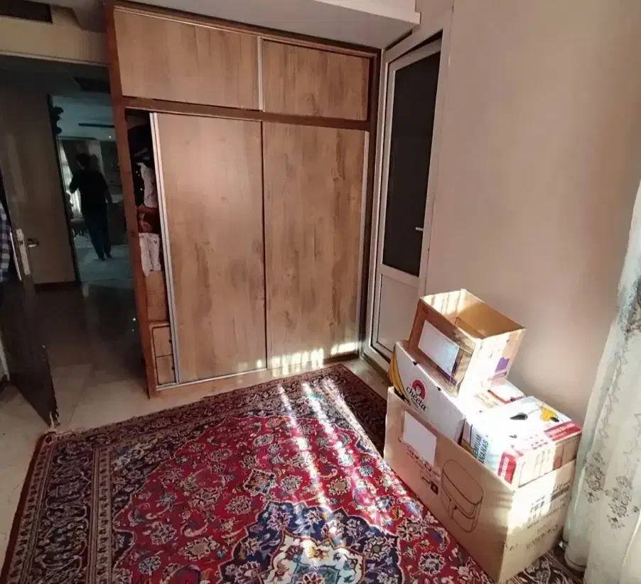 ۱۳۵ متر ۳ خواب نوساز تکواحدی فول امکانات