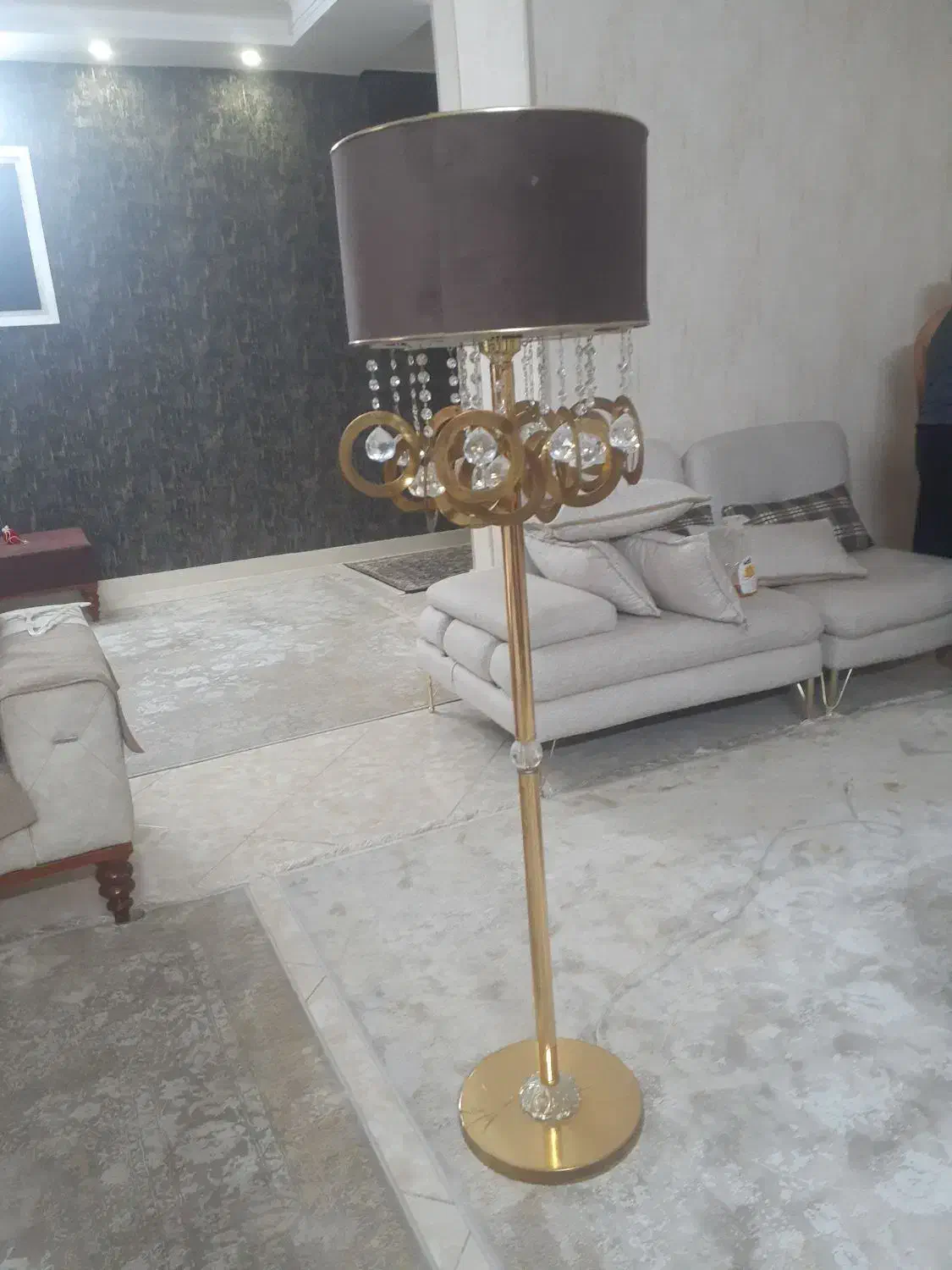 آباژور ایستاده|چراغ خواب و آباژور|ساوه, |دیوار