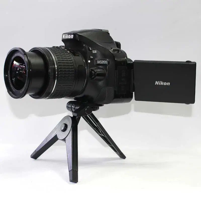 دوربین نیکون مدل 5200D|دوربین عکاسی و فیلم‌برداری|دزفول, |دیوار