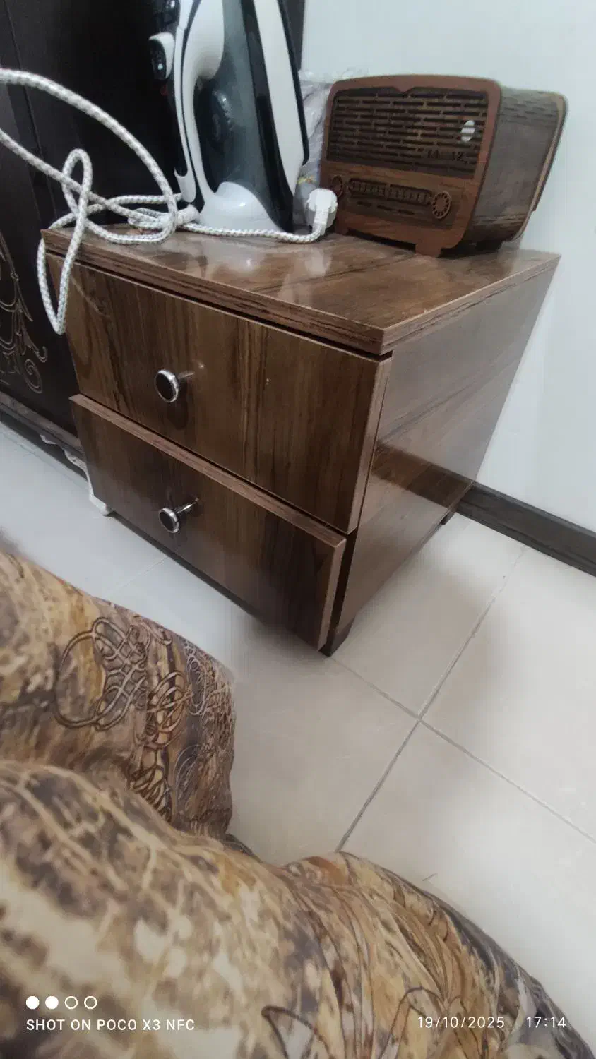 تخت خواب دونفره درحد|تخت و سرویس خواب|شهرضا, |دیوار