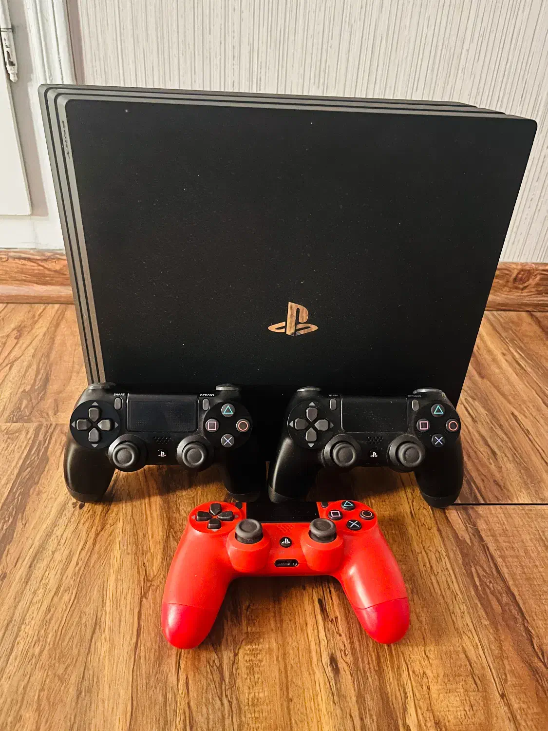 فروش ps4 پرو کپی خور|کنسول، بازی ویدئویی و آنلاین|جم, |دیوار