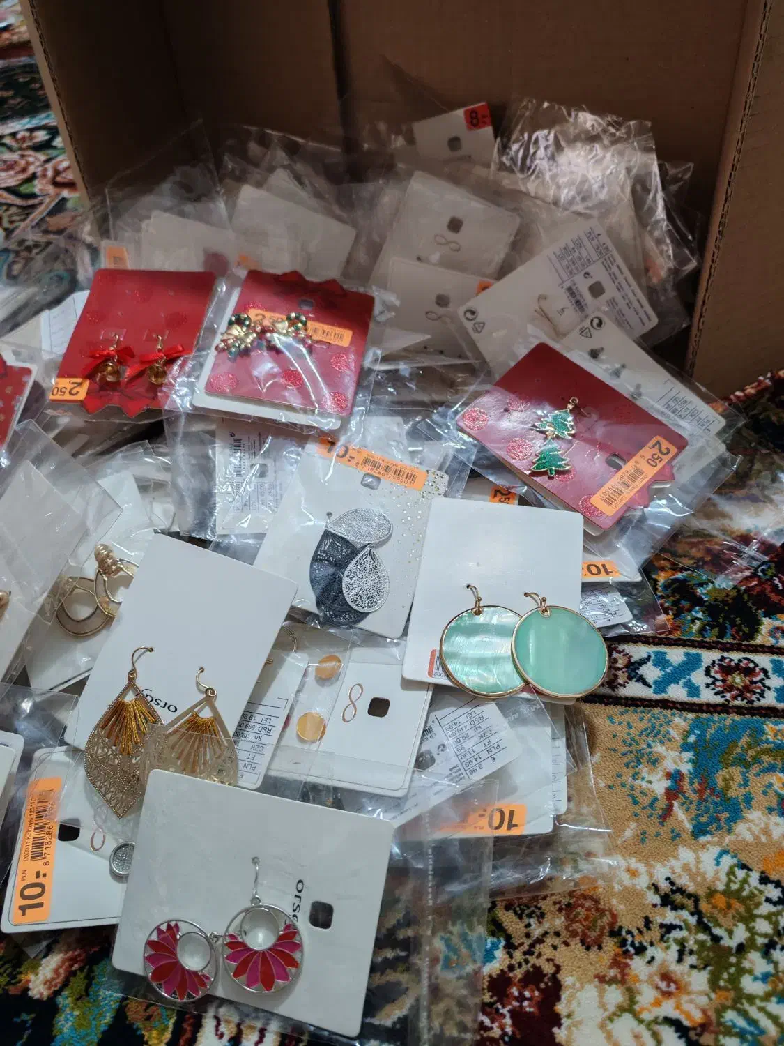 حراج گوشواره بدلیجات|بدلیجات|شاهین‌شهر, شهرک سایت|دیوار