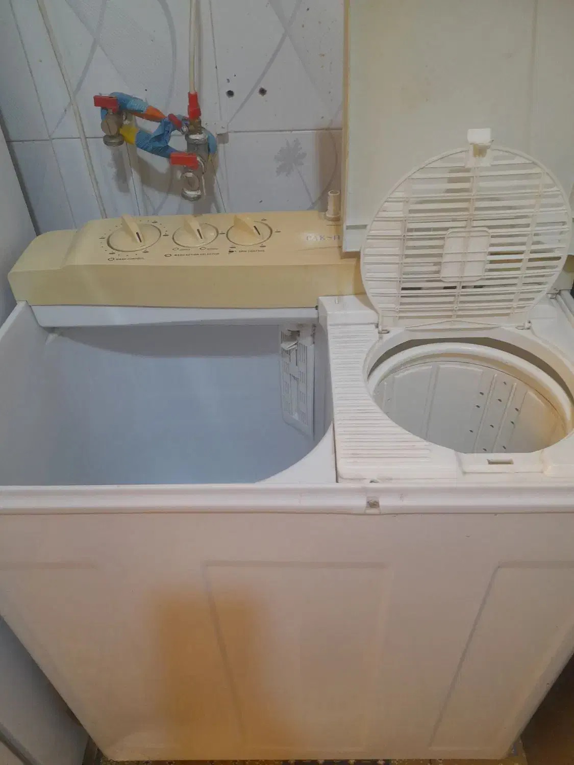 ماشین لباسشویی دوقلو کاملن سالم|ماشین لباسشویی و خشک‌کن لباس|تربت جام, شهرک معلم|دیوار