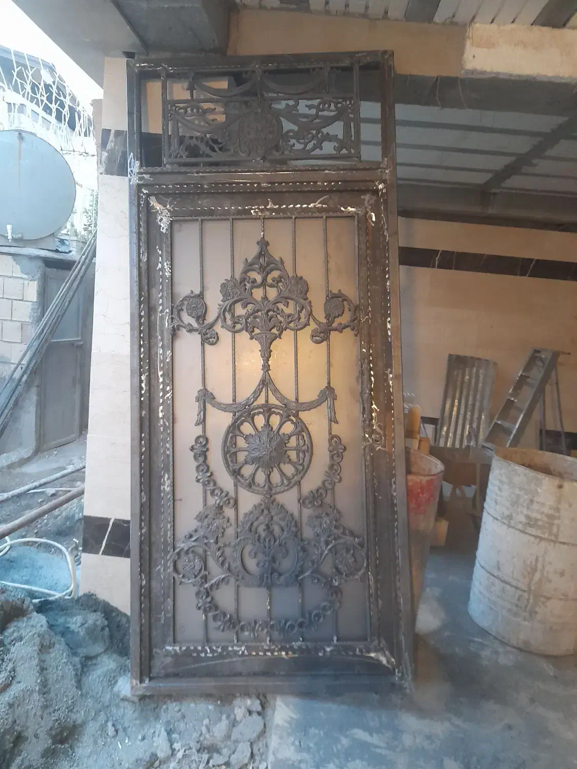 جوشکار سیار،فقط خورده کاری جوشکاری|خدمات پیشه و مهارت|کرمانشاه, |دیوار